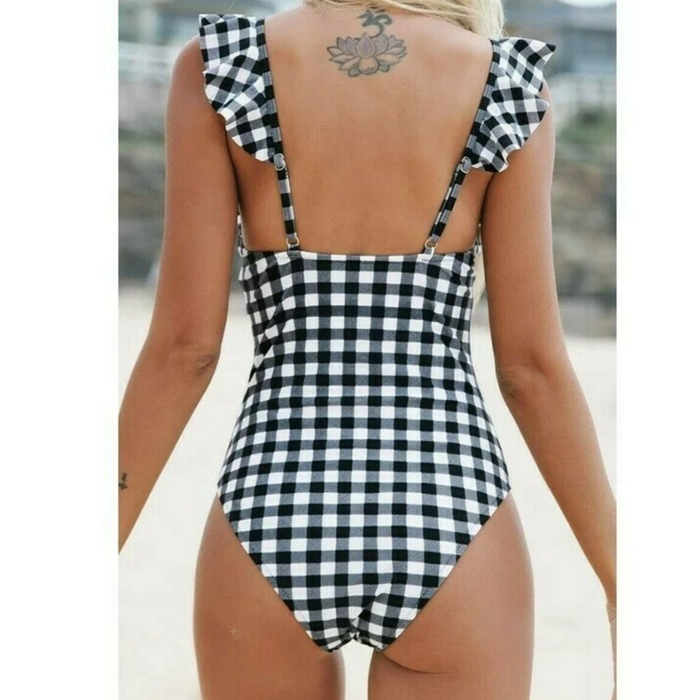 Cupshe Black & White Gingham Ruffle One Piece Swimsuit Medium | Retro Plaid - Picture 3 of 7